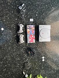 PS1 Perfetta +2 giochi originali +memory card