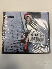 CD Emma “essere qui” nuovo