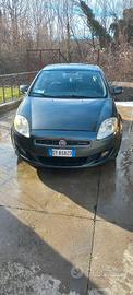 fiat bravo  anno 2009 ben tenuta km 150000  mai in