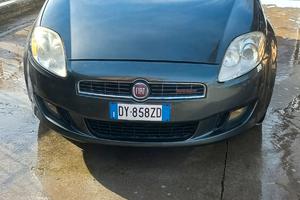 fiat bravo  anno 2009 ben tenuta km 150000  mai in