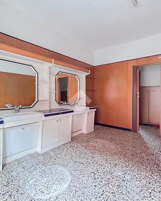 UFFICIO A VILLA D'ALMÈ