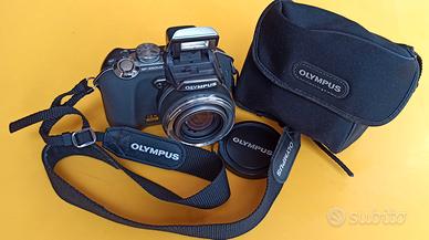 Fotocamera Digitale (Zoom Ottico) Olympus SP-550UZ