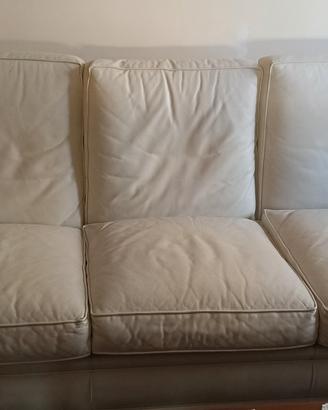 set divano in pelle tre posti e 2 poltrone