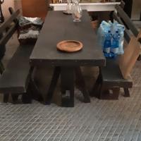 Tavolo legno con panche