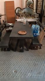 Tavolo legno con panche