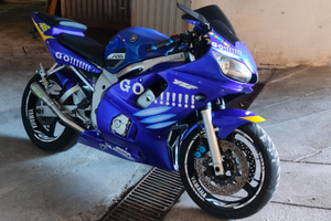 Yamaha r6 del 2000