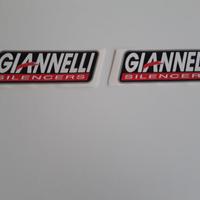 Coppia adesivi Giannelli in PVC fondo nero 11,5x4