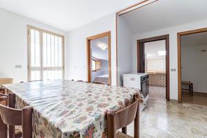 TRILOCALE MANSARDATO IN VILLA