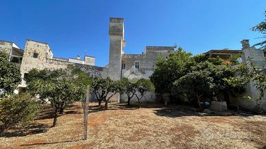 CASA INDIPENDENTE A RACALE