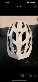 Casco specialized