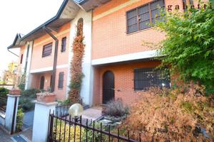 Villa a schiera Magenta [Cod. rif 3338521VRG]