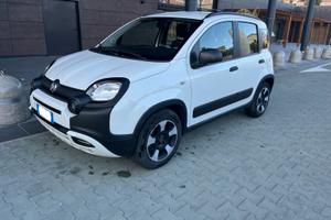 Fiat Panda City Cross 1.0 S&S Hybrid solo 32.000KM