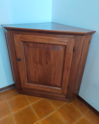 credenza angolare