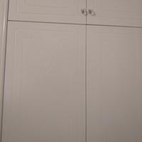 Armadio bianco da camera da letto