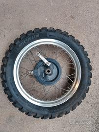 cerchio e gomma Suzuki dr