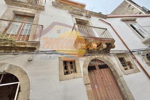 Appartamento Ortigia Rif2181 65mq