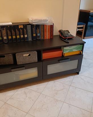 Mobile TV Ikea Bremnes come nuovo, marrone nero
