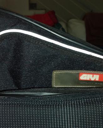 Borsa anteriore per scooter GIVI