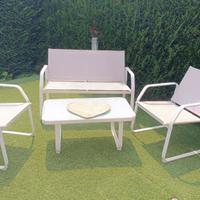 Divanetto da esterno