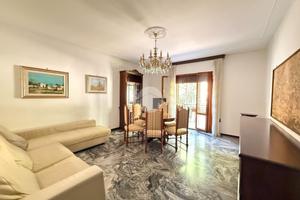 4 LOCALI A VENEZIA