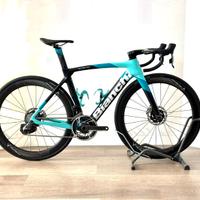 Bianchi OLTRE XR4 | Sram RED Power Meter