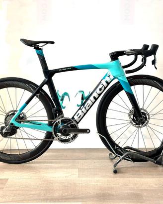 Bianchi OLTRE XR4 | Sram RED Power Meter