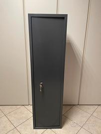 ARMADIO PORTAFUCILI 