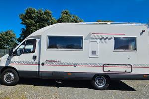 Camper semintegrale Arcadia 4.3 marchio Arca