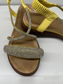 Sandali bassi gialli strass taglia 38 estate