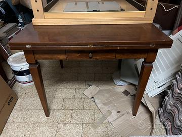 Set tavolo legno massello apribile con 4 sedie