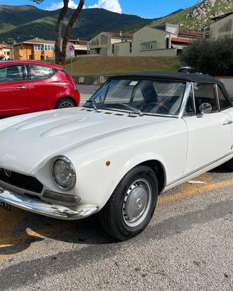 Fiat 124 spider 1600 CS 1974