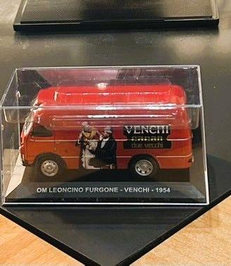 OM Leoncino Furgone Venchi 1954 - Scala 1:43 - IXO