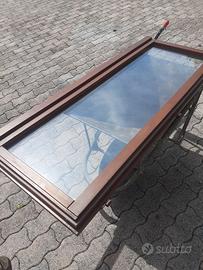 Serramenti in legno più scuretti