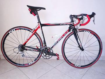 BICI DA CORSA FRW IN CARBONIO
