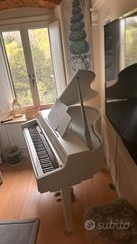 Pianoforte digitale a coda Roland HP-109  bianco