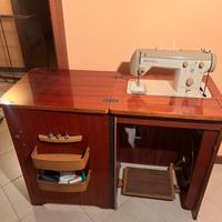 Macchina da cucire Edel con mobiletto