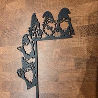 decorazione per porta con gnomi