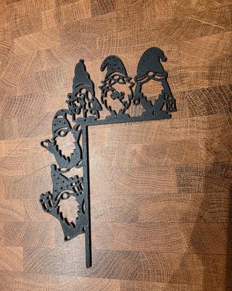 decorazione per porta con gnomi