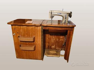 Macchina da cucire Weiber con mobiletto