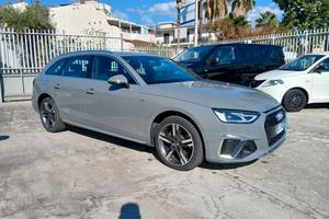 Audi A4 Avant 40 g-tron S tronic line edition meta