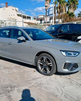 Audi A4 Avant 40 g-tron S tronic line edition meta