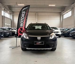 Dacia Sandero Stepway 1.6 8V GPL 85CV NEOPATENTATI