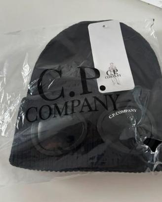 Bonnet cp.company noir
