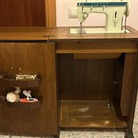 Macchina da cucire singer mod. 257