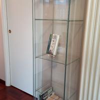 Vetrina - Libreria di vetro