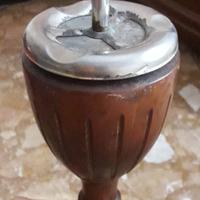 Posacenere da pavimento a colonna