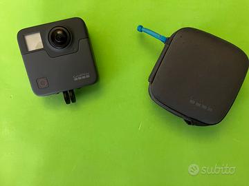 GoPro Fusion action cam 360 gradi + 2 sd