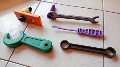 Set giocattoli chiave inglese, cacciavite, bullone