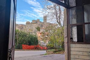 Locale Magazzino C/2