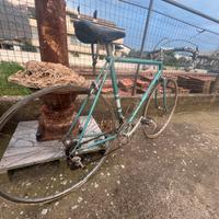bicicletta da corsa Legnano degli anni 70